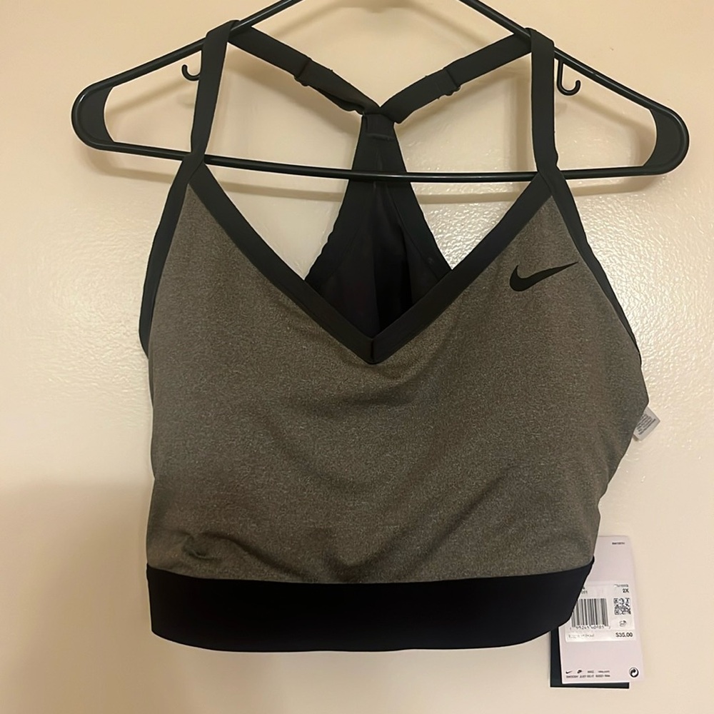 Nike sports bra 2x NWT